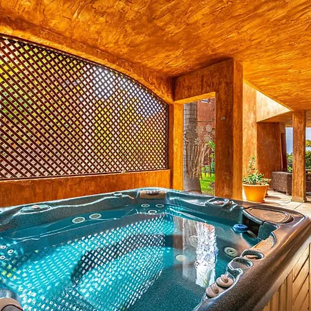 Bahia Menceyes Private Jacuzzi Apartmán